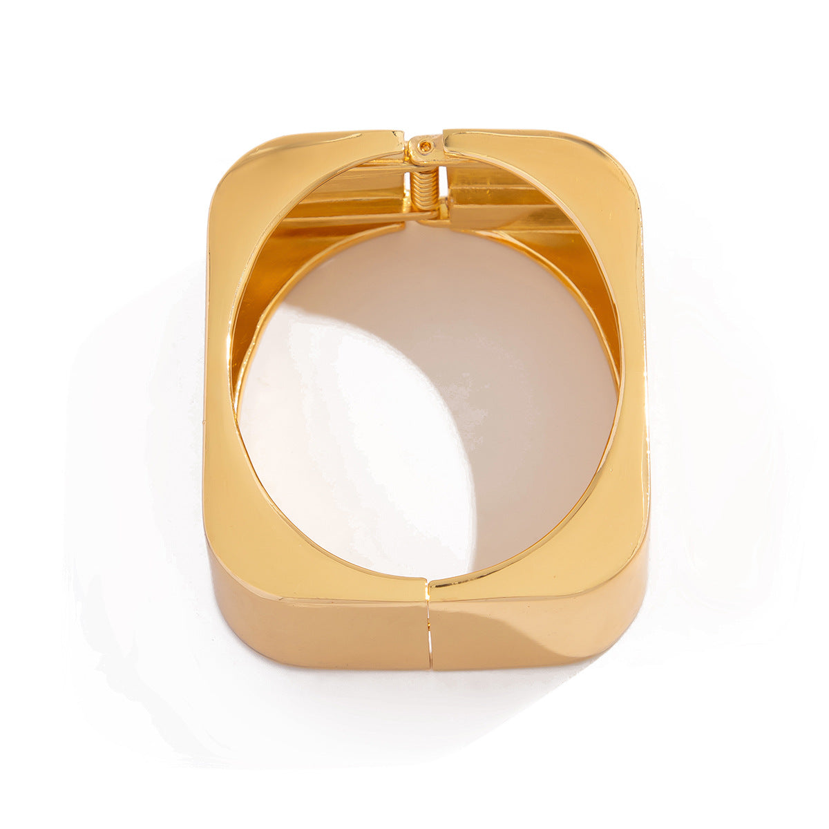 Pulsera rígida abierta geométrica minimalista dulce y moderna para mujer con aleación chapada con acabado de espejo y cierre de muelle