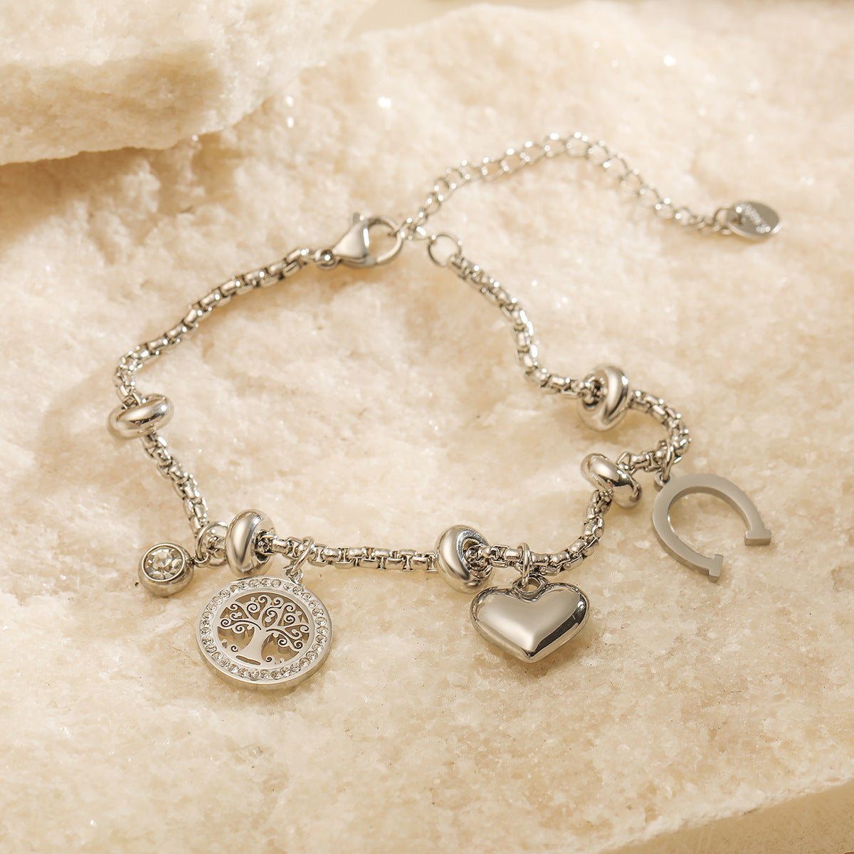 Bracciale con ciondolo a forma di albero della vita geometrico minimalista da donna in acciaio inossidabile placcato oro 18 carati e intarsio in zirconi