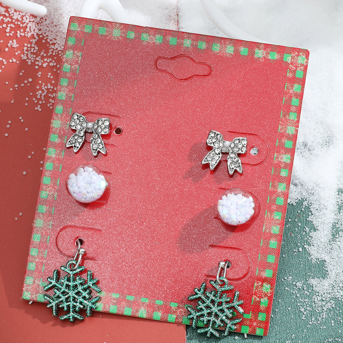 Pendientes de Navidad geométricos estilo Ins para mujer con esmalte de copo de nieve, reno y cascabel.
