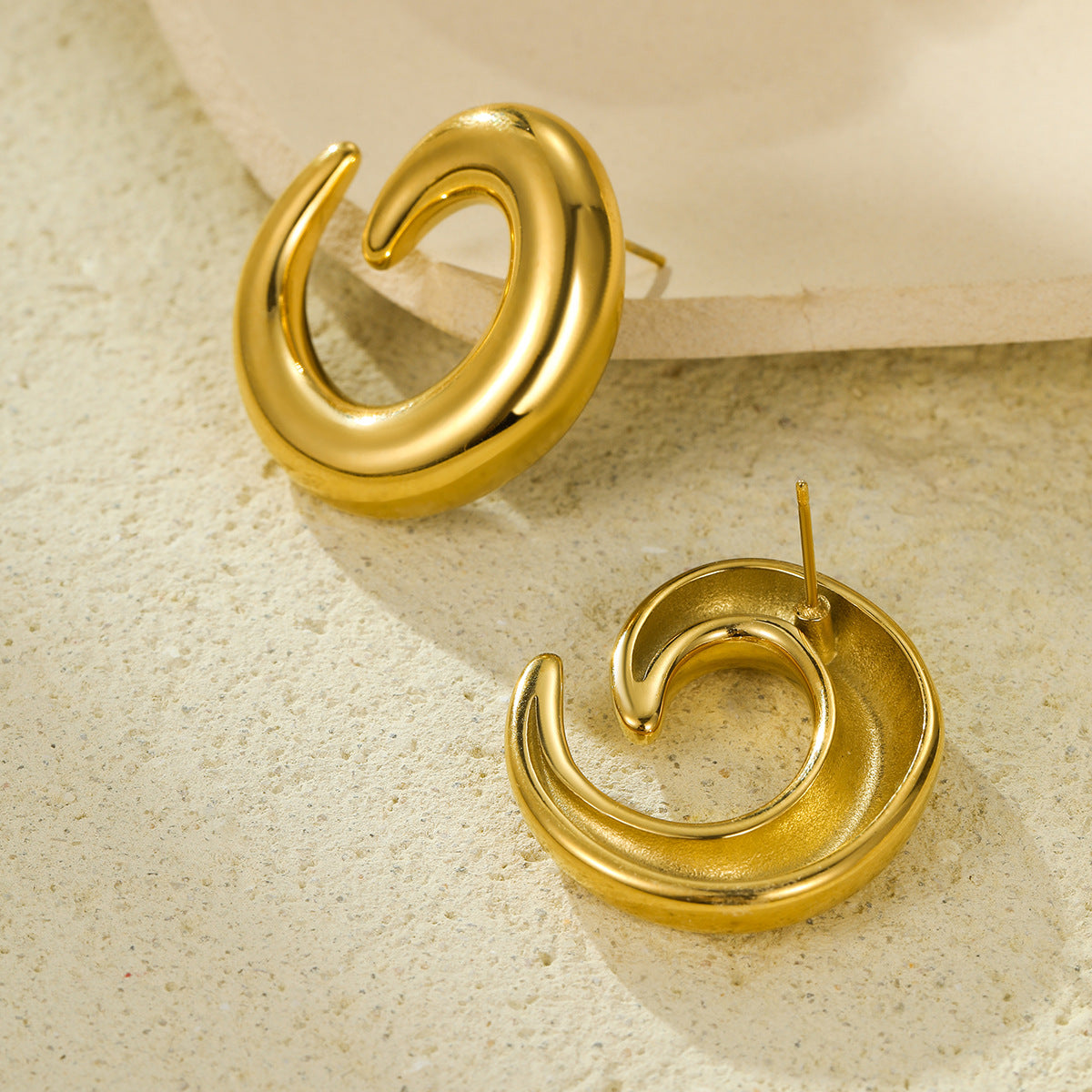 Orecchini a cerchio irregolari in acciaio inossidabile placcato oro 18K in stile vintage, ipoallergenici e resistenti allo sbiadimento