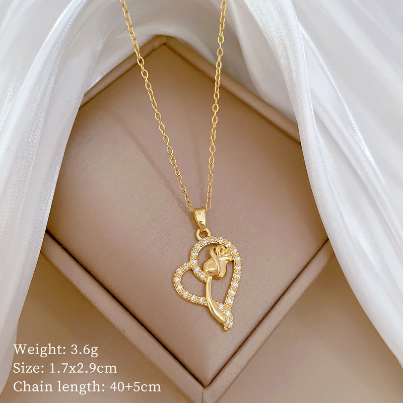 Collana Minimalista con Ciondolo Cuore e Rosa per Donna, Catena in Acciaio Inossidabile con Strass, Elegante Gioiello per Clavicola