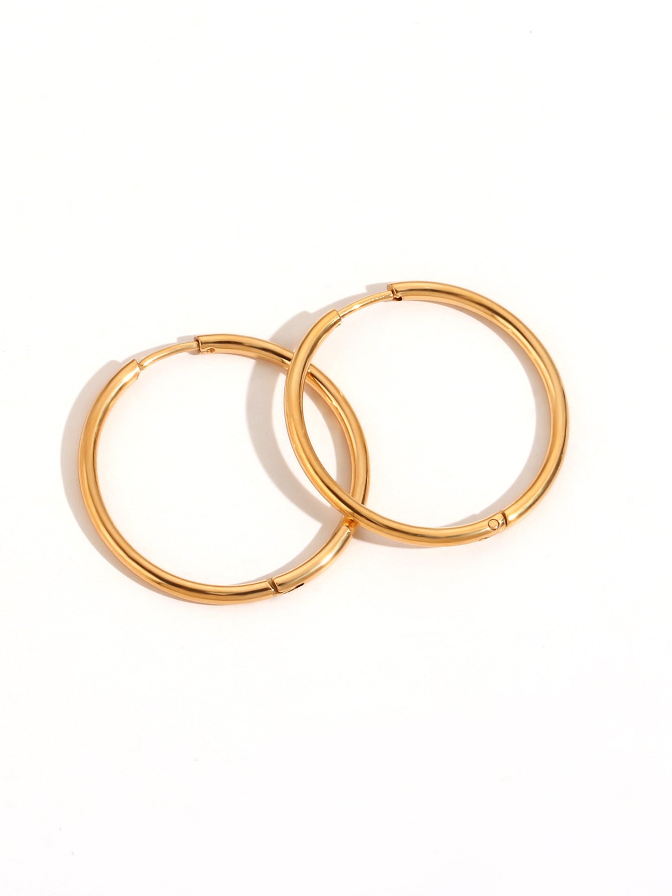 Minimalist Geometric Stainless Steel Hoop Earrings with 18K Gold Plating for Women