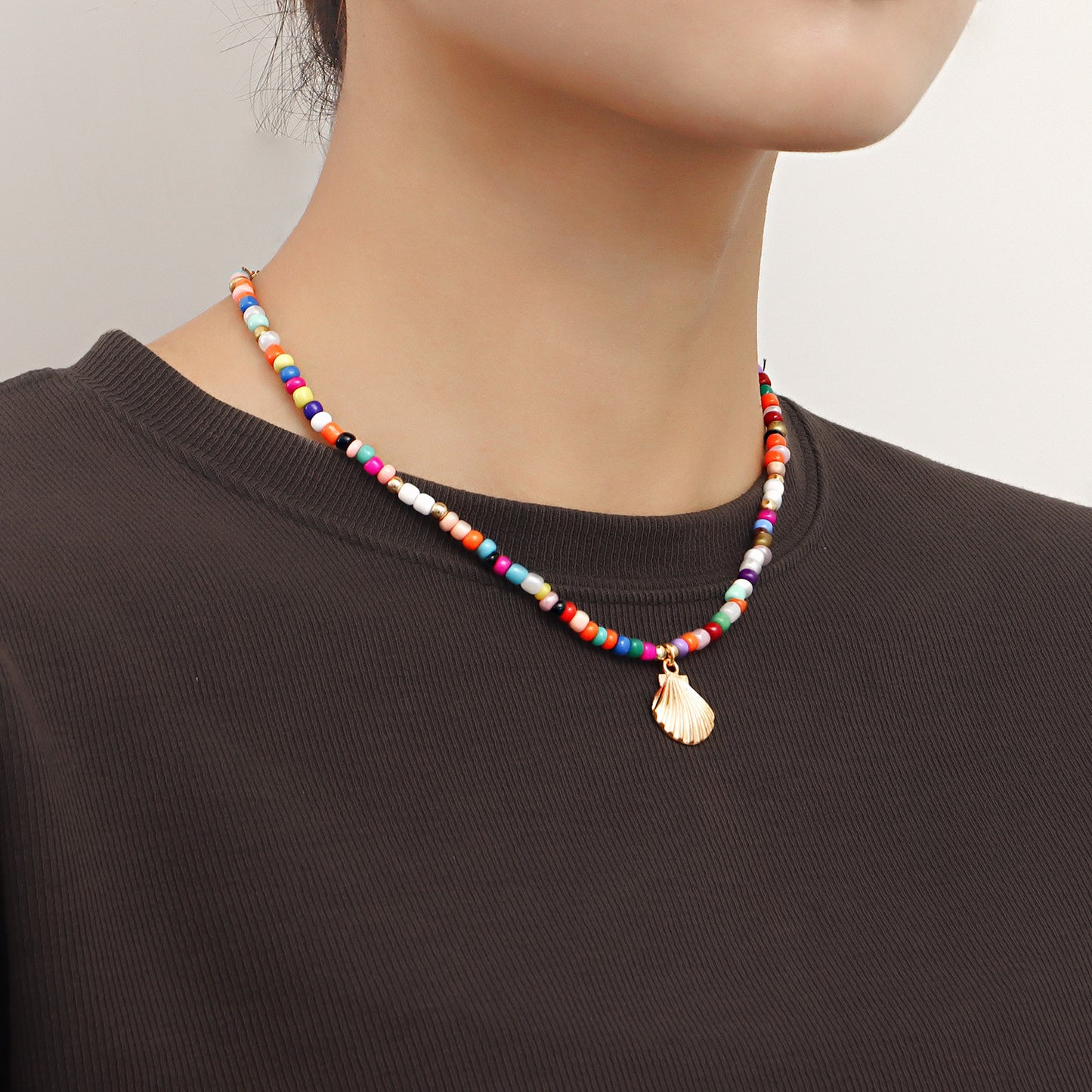 Bohemian Style Large Beaded Necklace with Shell Pendant for Women, Alloy Chain with Plated Finish, Geometric Design Collar Necklace