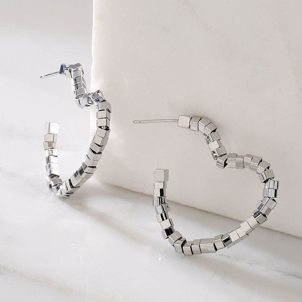 Orecchini a Cuore Geometrico in Rame Placcati Oro 18K da Donna, Minimalisti e di Tendenza per Ogni Giorno