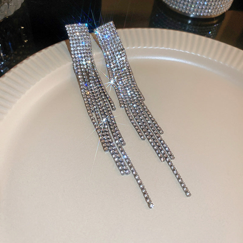 Eleganti Orecchini Pendenti Floreali con Perle e Strass in Argento 925, Stile Lusso Artigianale da Donna