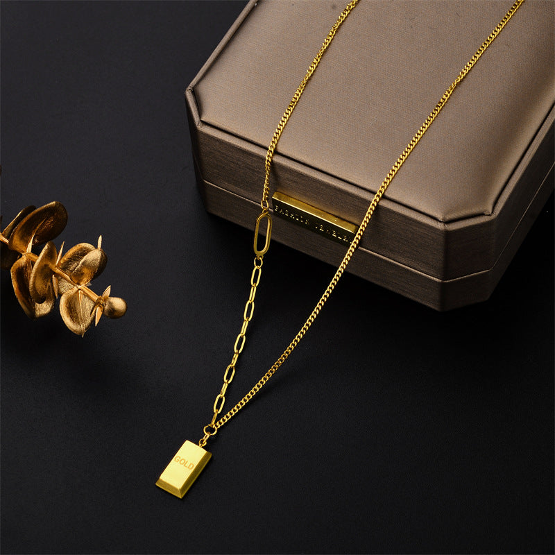Geometric Titanium Steel Short Clavicle Necklace for Women with Gold Plating and O-Chain