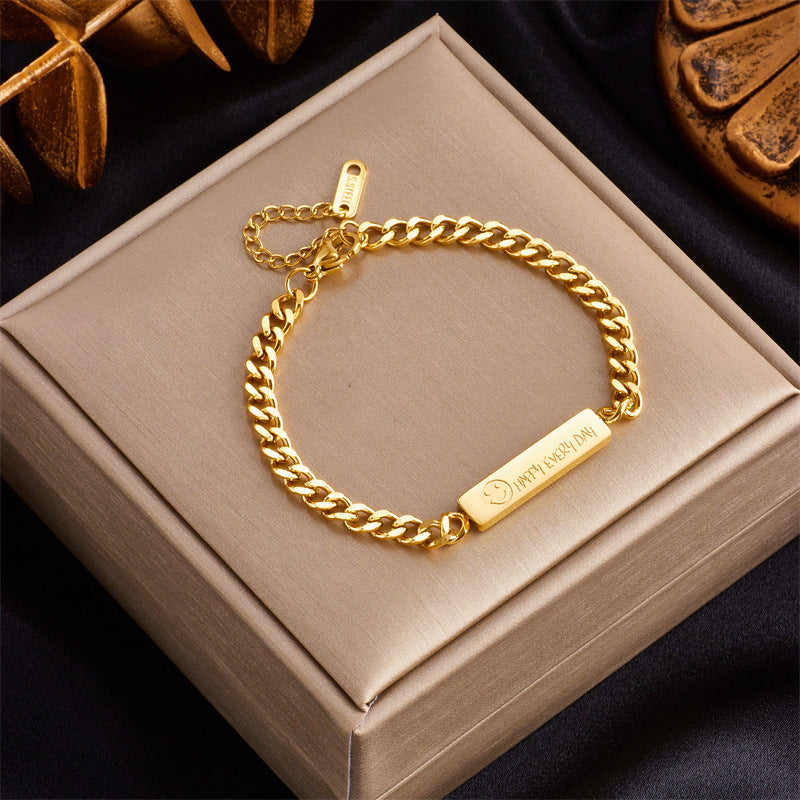 Pulsera Minimalista de Moda con Colgantes de Corazón Incrustado de Diamantes de Imitación, Perla, Mariposa y Serpiente en Cadena de Acero Inoxidable Chapada en Oro