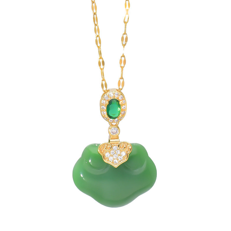 Vintage Chinese Style Irregular Cloud Pattern Jade Pendant Necklace for Women with Titanium Steel Snake Chain and Plated Finish