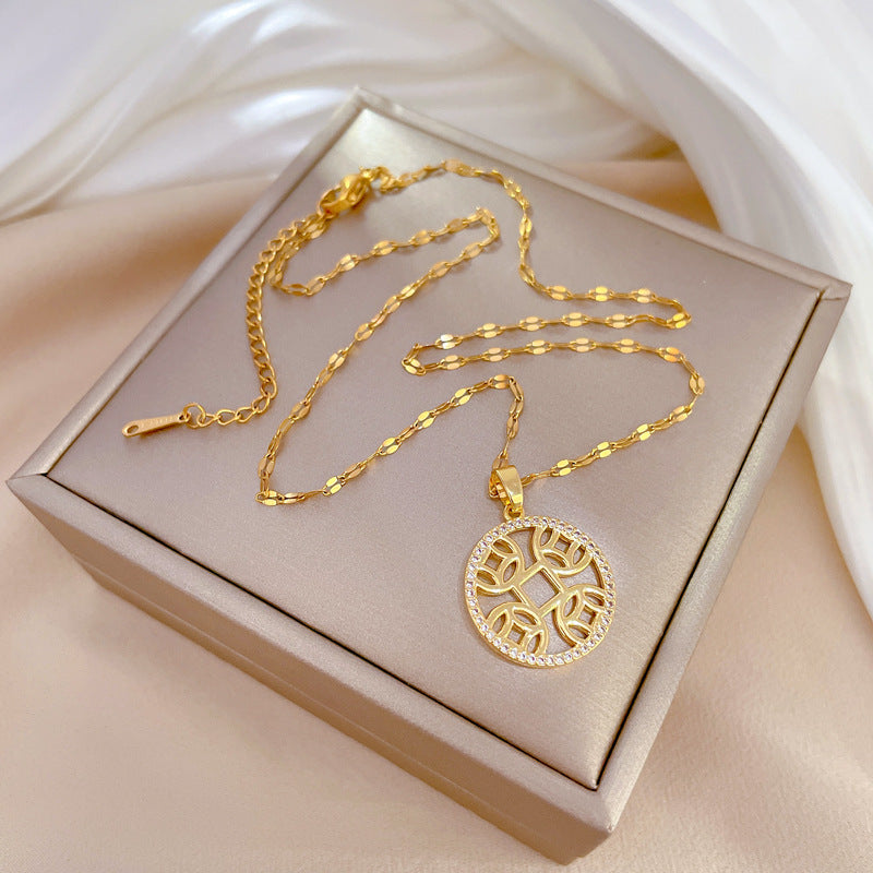 Collana con Pendente a Moneta Geometrico Minimalista in Acciaio al Titanio con Intarsi di Strass da Donna