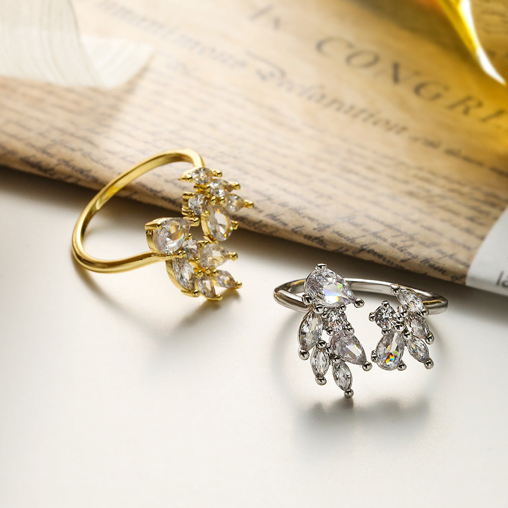 Anello Aperto Geometrico Minimalista da Donna in Rame con Zirconi Micro-Pavé