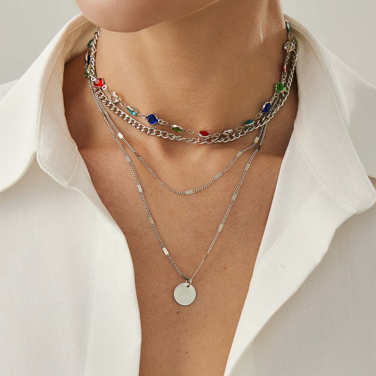 Minimalist Geometric Round Pendant Necklace for Women with Crystal Inlay and Metal Chain