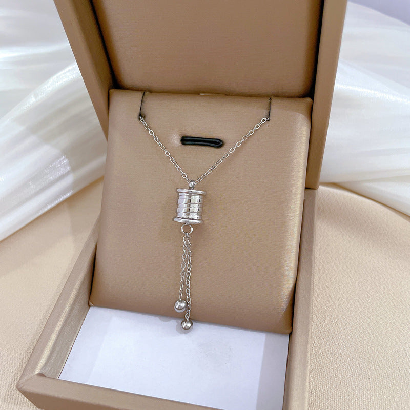 Collana Pendente Minimalista Geometrica in Acciaio Titanio Placcata Oro per Donna e Uomo, Stile Locket a Catena