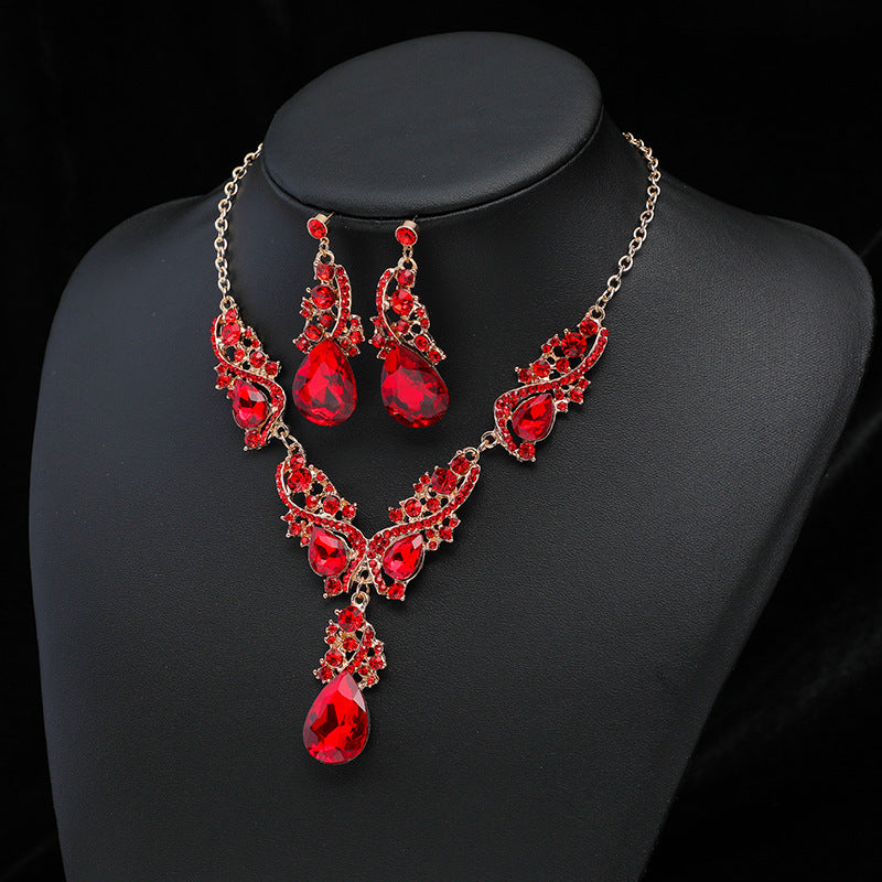 Vintage Artistic Waterdrop-Shaped Alloy Necklace Set with Rhinestone-Inlaid Leaves and Electroplated Finish for Women