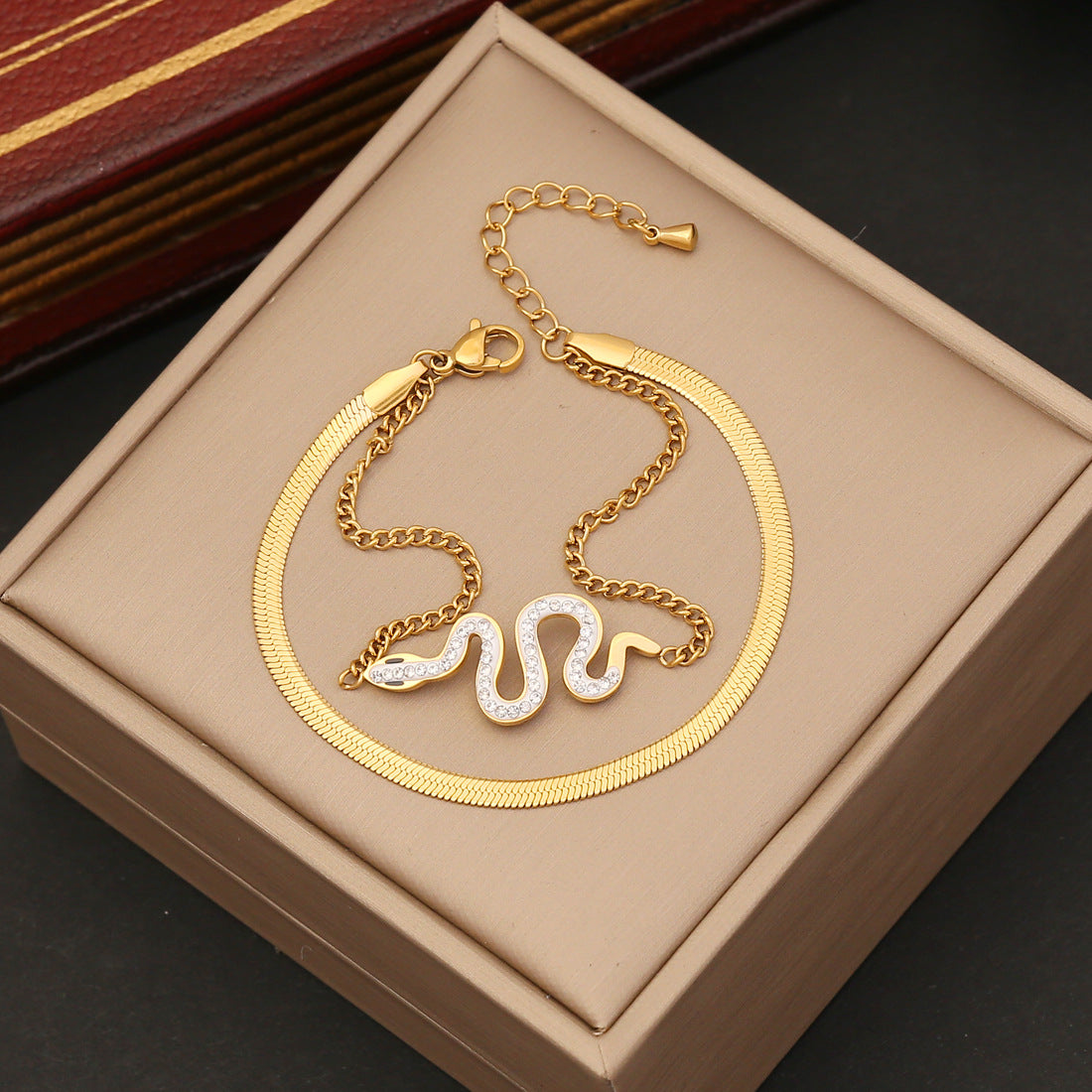 Pulsera de Acero Inoxidable con Forma de Serpiente Estilo INS con Acabado Chapado para Mujer