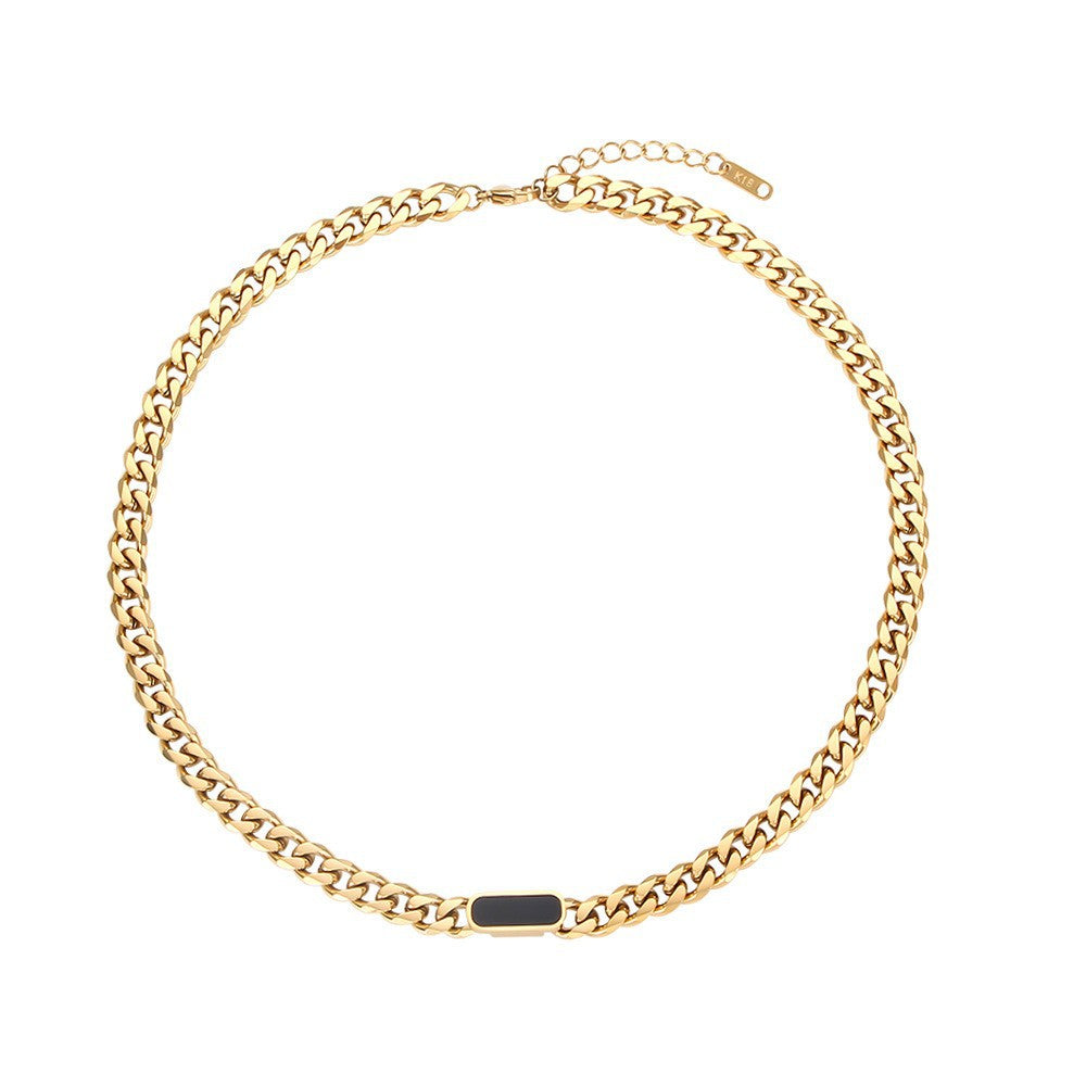 Collana pendente geometrica minimalista in acciaio inossidabile con placcatura in oro 18 carati su catena a maglia cubana
