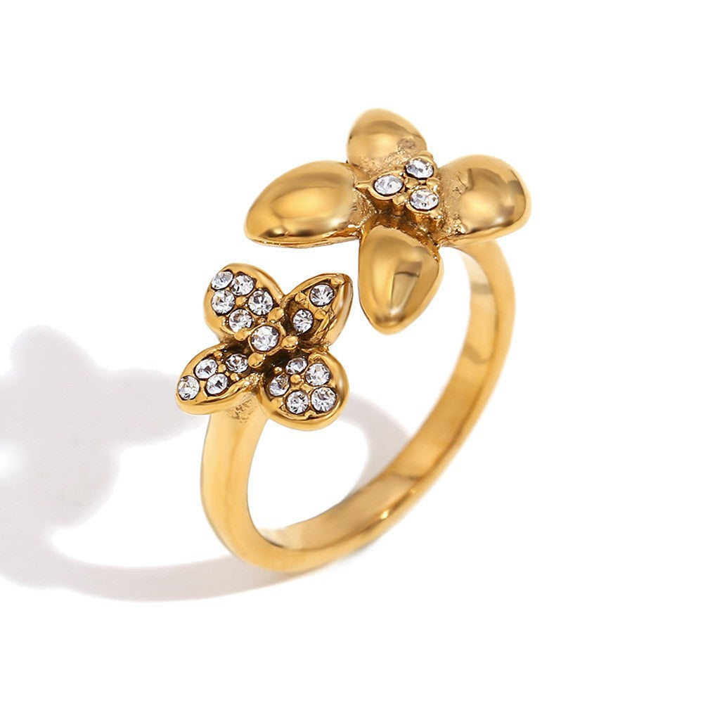 Vintage Floral Ring in Stainless Steel with 18K Gold Plating for Women