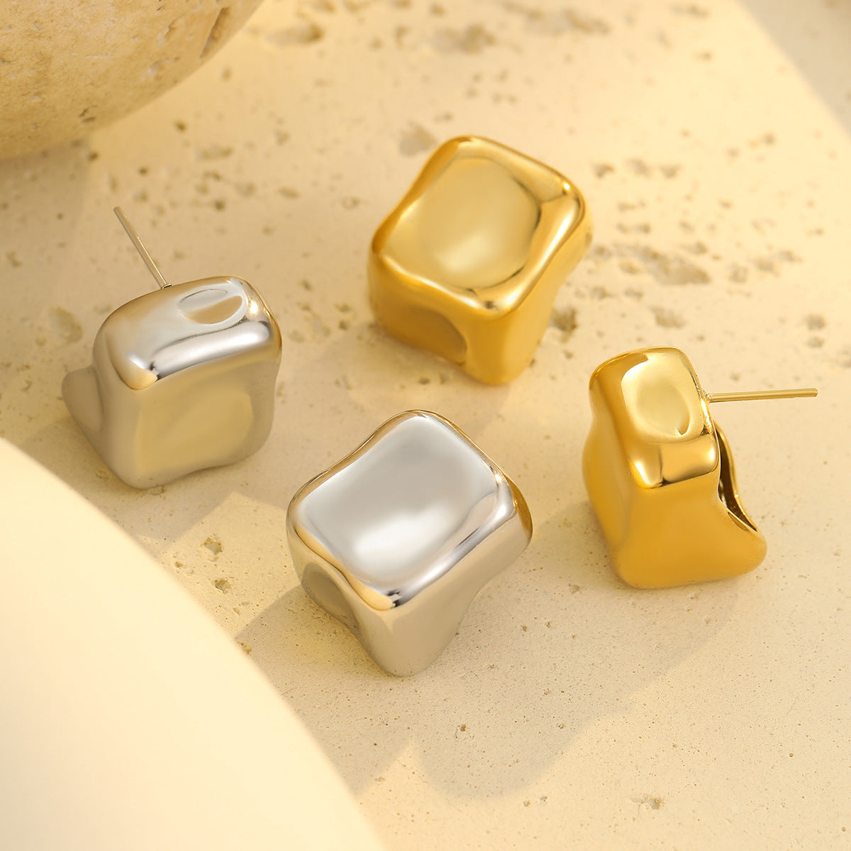 Pendientes minimalistas de acero inoxidable con geometría irregular de estilo francés y acabado galvanizado para mujer