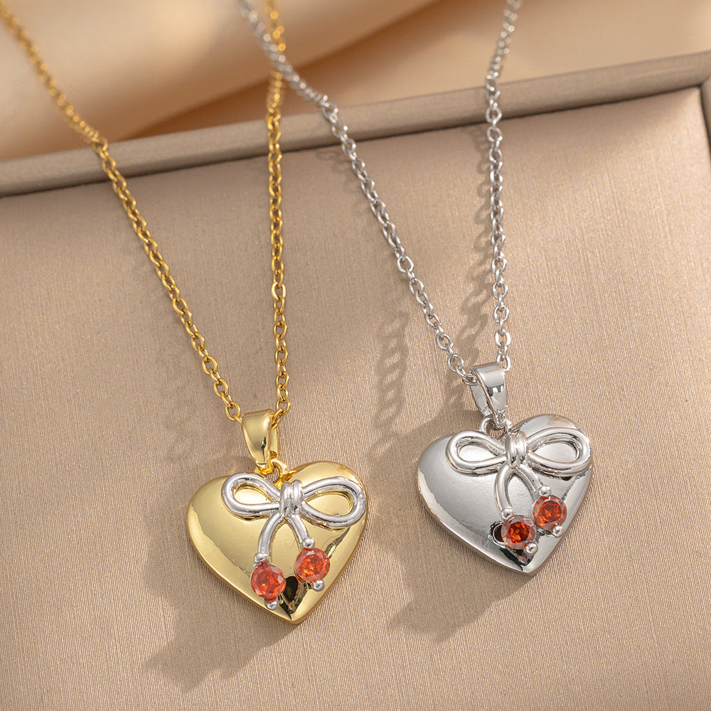 Collana Minimalista a Cuore in Acciaio al Titanio con Ciondolo a Ciliegia Rossa, Catena a Serpente Placcata Sottovuoto per Donna