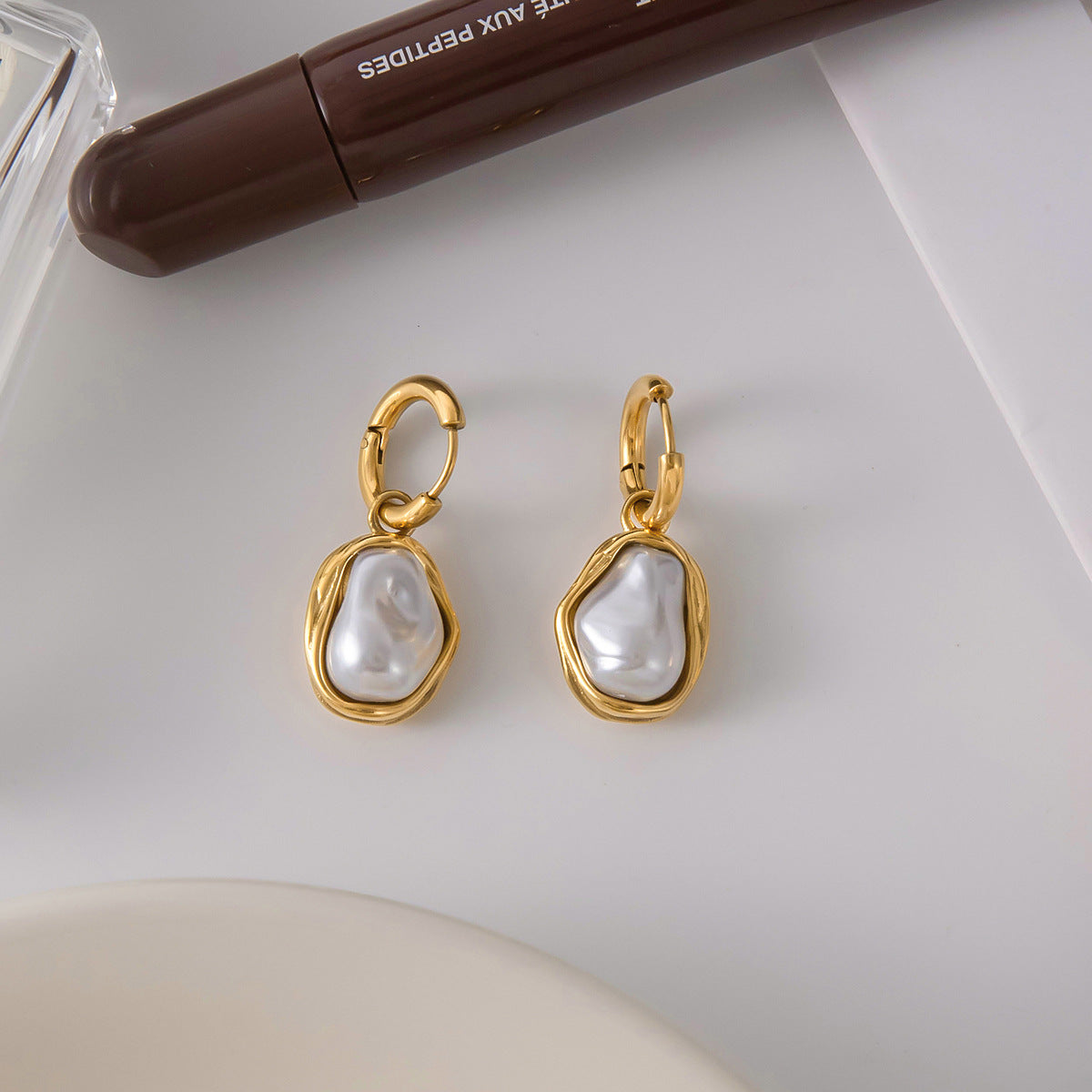 Orecchini a perno ipoallergenici da donna in acciaio inossidabile geometrico minimalista con finitura galvanizzata