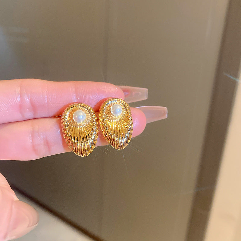 Orecchini a perno vintage in lega a forma di goccia con intarsio in strass e perni in acciaio inossidabile da donna