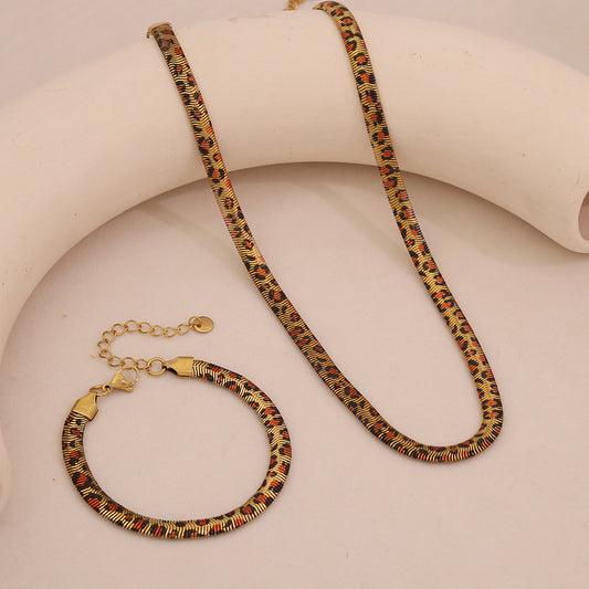 Collana a catena con stampa leopardata retrò per donna, pendente in acciaio inossidabile con motivo animale e finitura placcata