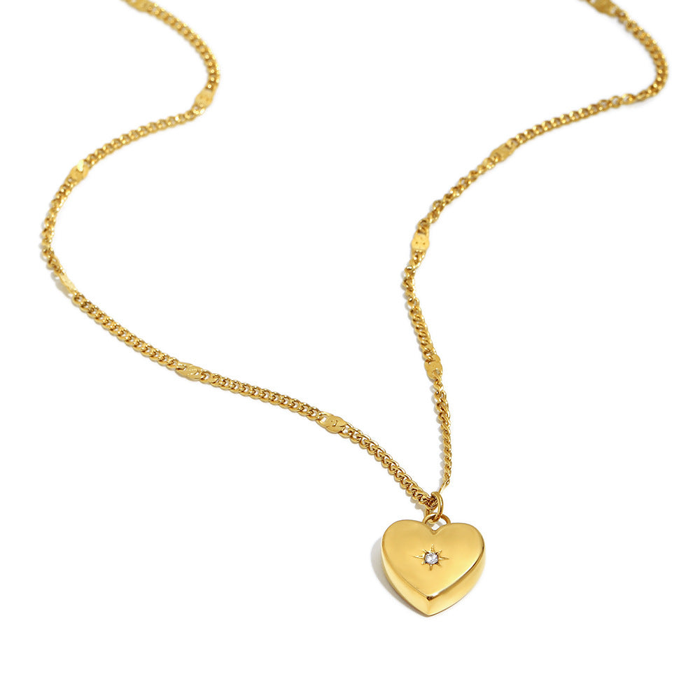 Collar Minimalista de Acero Inoxidable en Forma de Corazón con Baño de Oro de 18K y Detalles de Mini Circonitas para Mujer