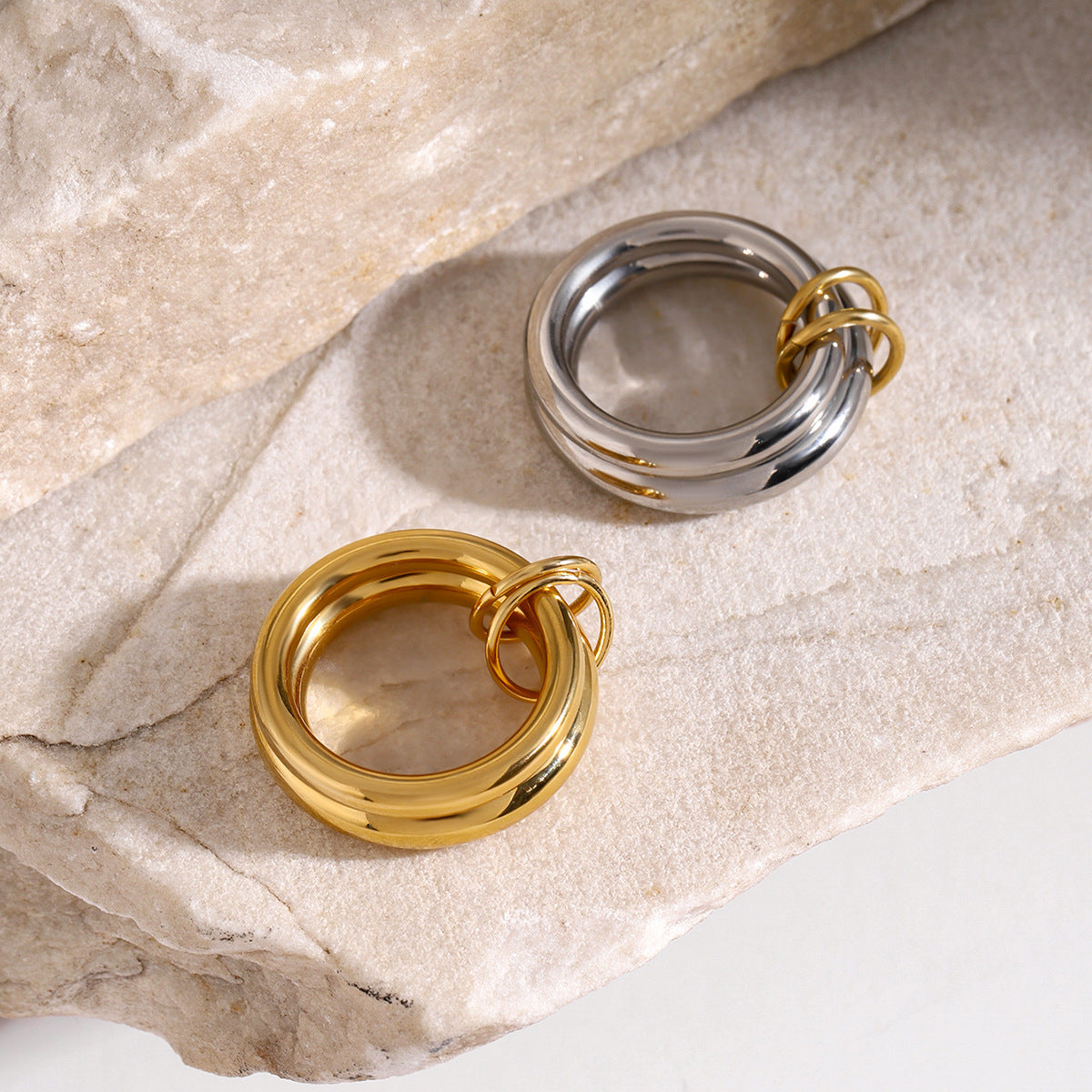 Minimalist 18K Gold Plated Round Stainless Steel Ring Set