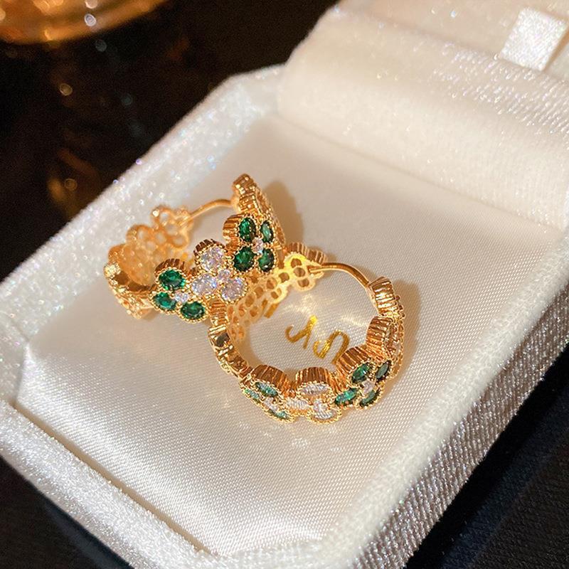 Orecchini a perno vintage in lega a forma di cuore con placcatura in oro per donna, retrò minimalista