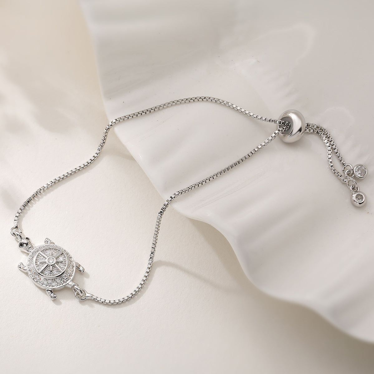 Minimalist Luxury Geometric 18K Gold Plated Brass Cubic Zirconia Turtle Bracelet for Women