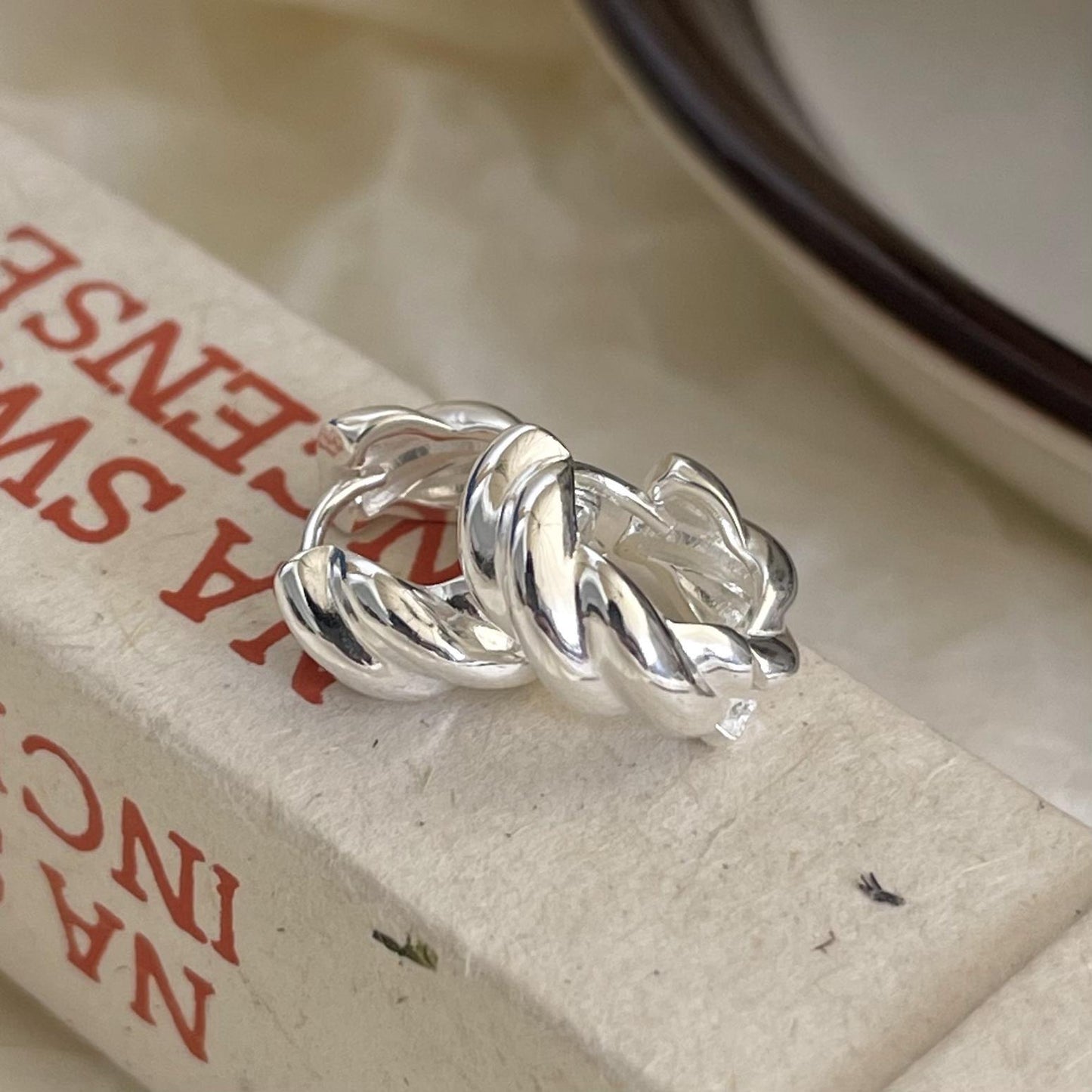 Minimalist Sweet 925 Sterling Silver Plated Geometric Letter Number Twist Rope Earrings for Women