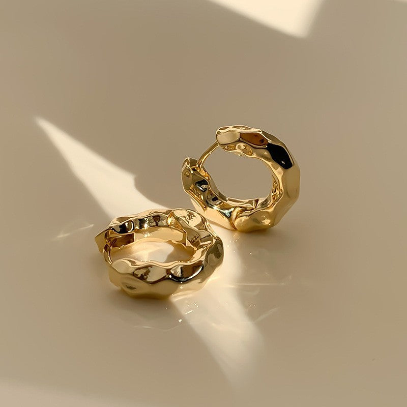 Pendientes de Flores Geométricas con Incrustaciones de Diamantes de Imitación en Cobre Bañado y Postes de Acero Inoxidable para Mujer, Joyería de Oreja de Lujo Minimalista y de Moda para el Día a Día