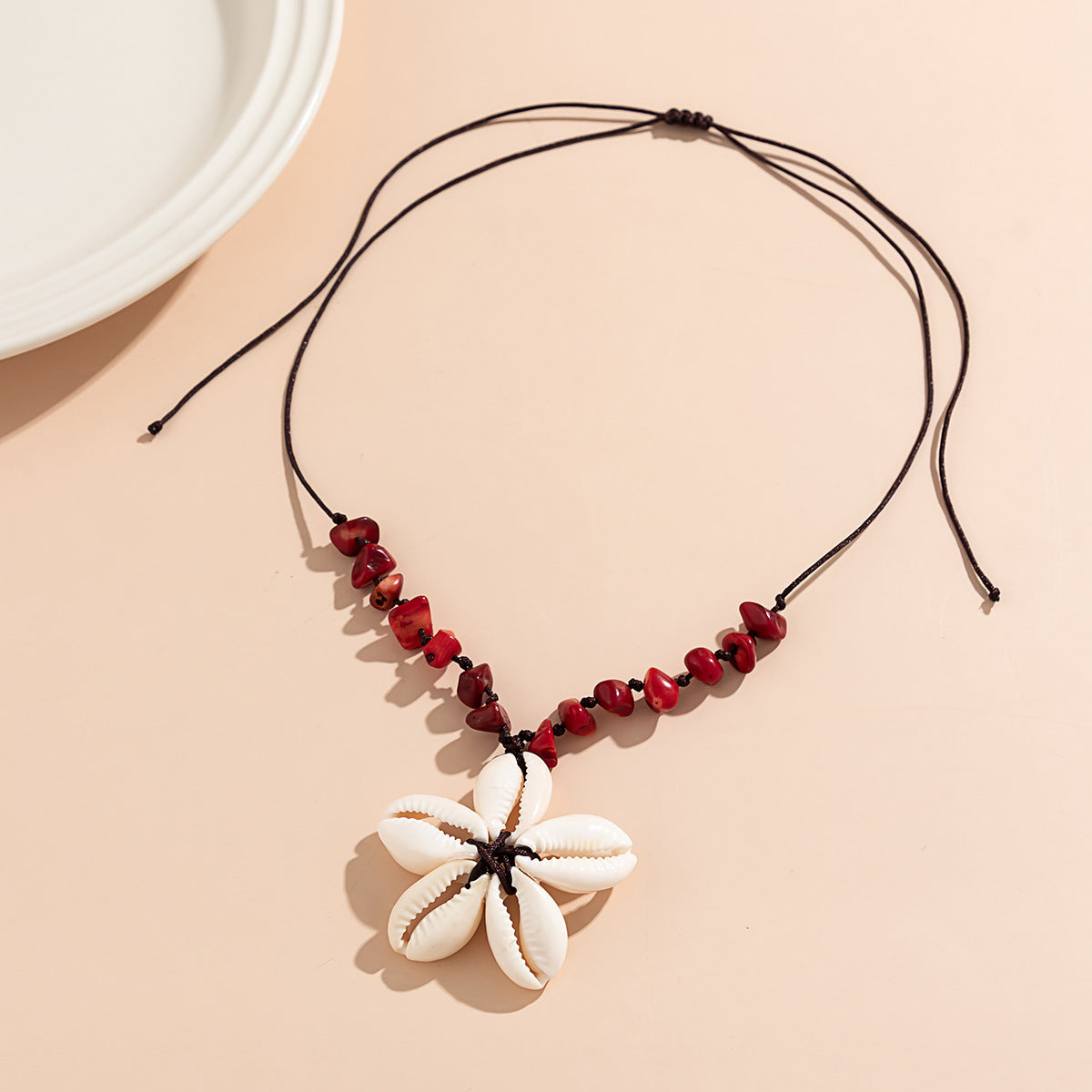 Vintage Bohemian Floral Imitation Pearl Shell Chip Handmade Necklace for Women