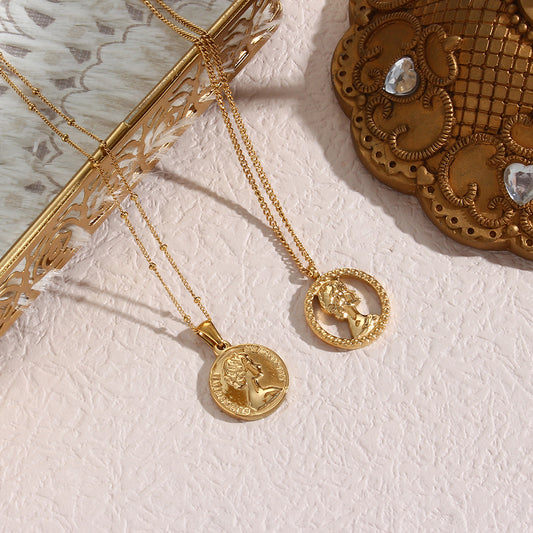 Collar con colgante de moneda con retrato de relieve geométrico minimalista de acero inoxidable con acabado chapado para mujer