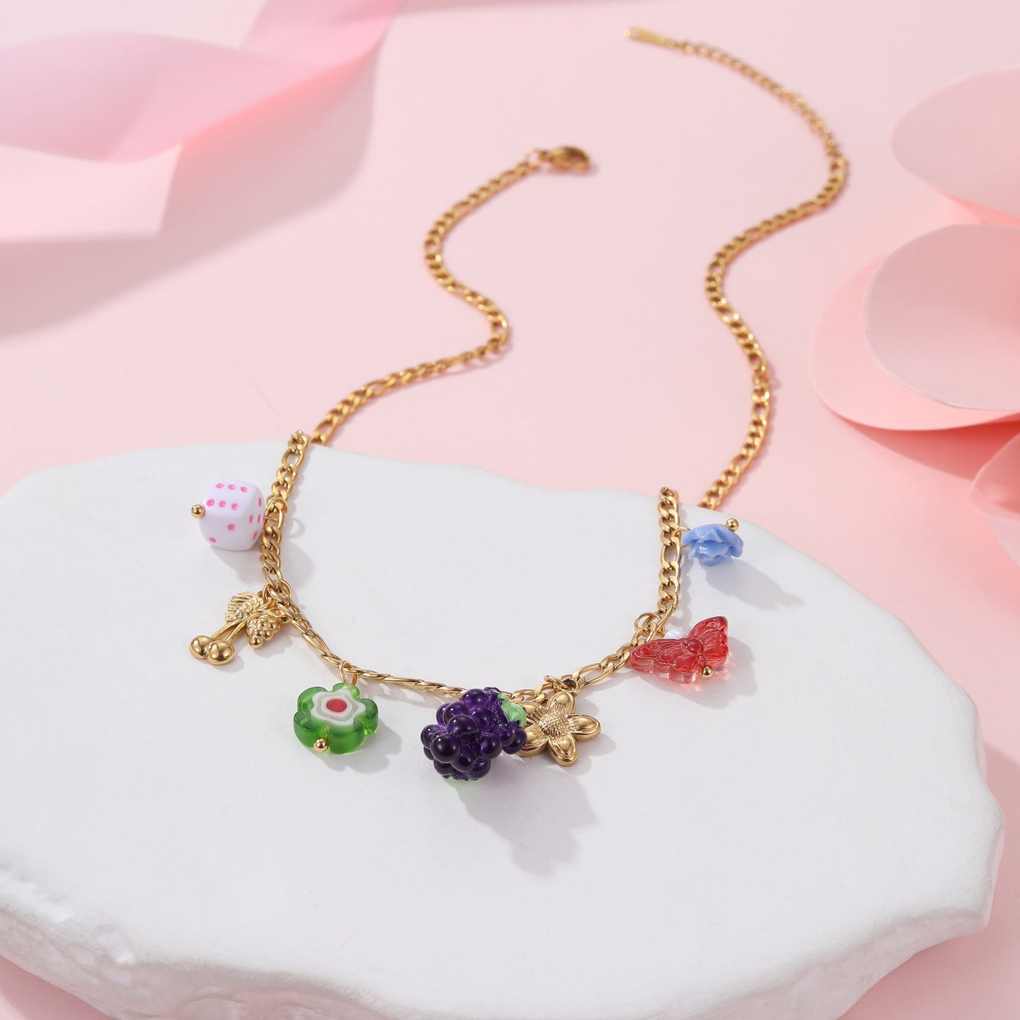 Collana con Pendente in Acciaio Inossidabile a Forma di Frutta alla Moda con Finitura Placcata per Donne, Catena con Ciondolo a Limone, Fragola e Uva