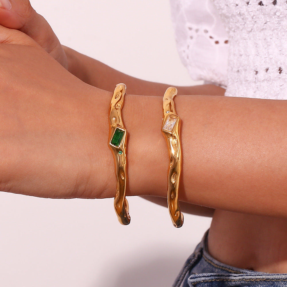 Minimalist Irregular Rectangular Stainless Steel Bracelet with 18K Gold Plating and Zircon Inlay