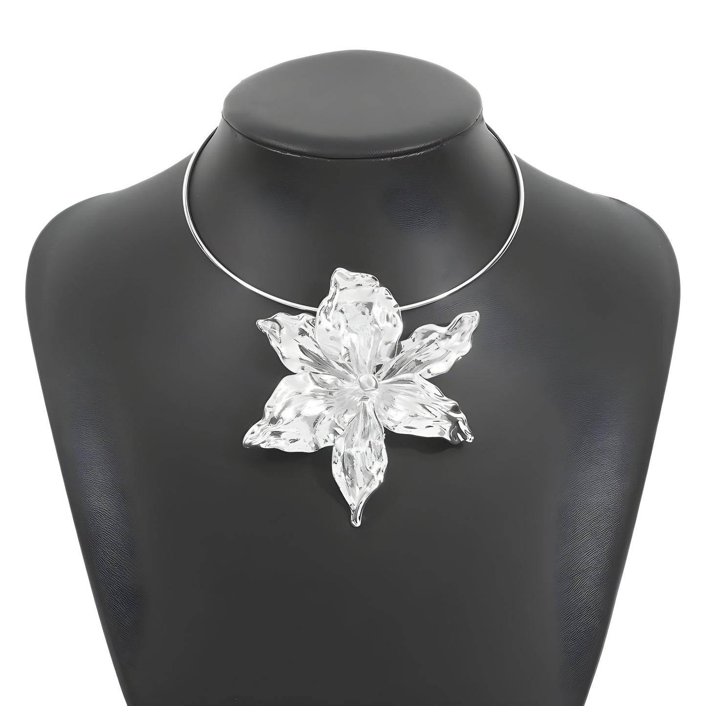 Collana girocollo floreale esagerata da donna in lega con motivo floreale botanico