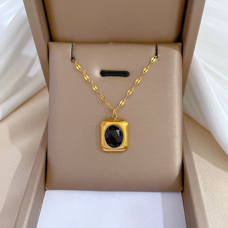 Collana Minimalista Geometrica in Acciaio Titanio Placcato per Uomo e Donna Stile Fresco e Dolce