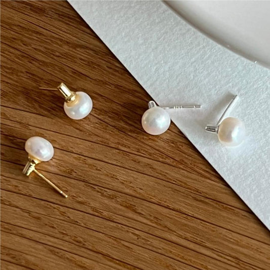 Pendientes Minimalistas Geométricos con Forma de Letra de Plata de Ley 925 para Mujer con Acabado Pulido