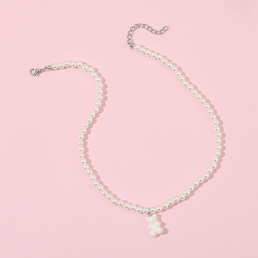 Minimalist Bear-Shaped Resin Necklace for Girls with Pearl Chain Adjustable Choker Style Pendant Necklace