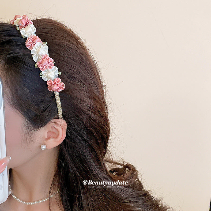 Elegante Fascia per Capelli Floreale in Tessuto da Donna Stile Lusso Leggero Primaverile Accessorio per Capelli Moderno Minimalista per Uso Quotidiano e Pendolarismo in Ufficio
