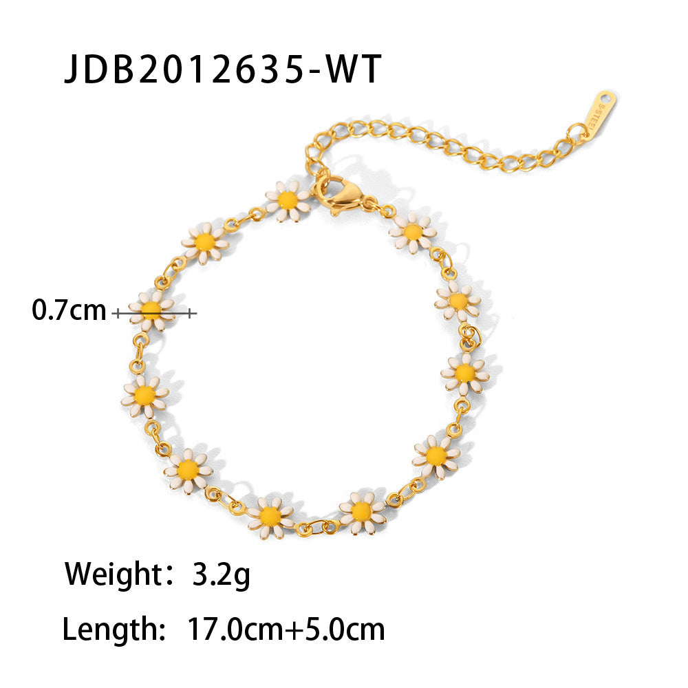 Set di collana e bracciale multistrato alla moda con margherite geometriche in acciaio al titanio placcato oro 18 carati