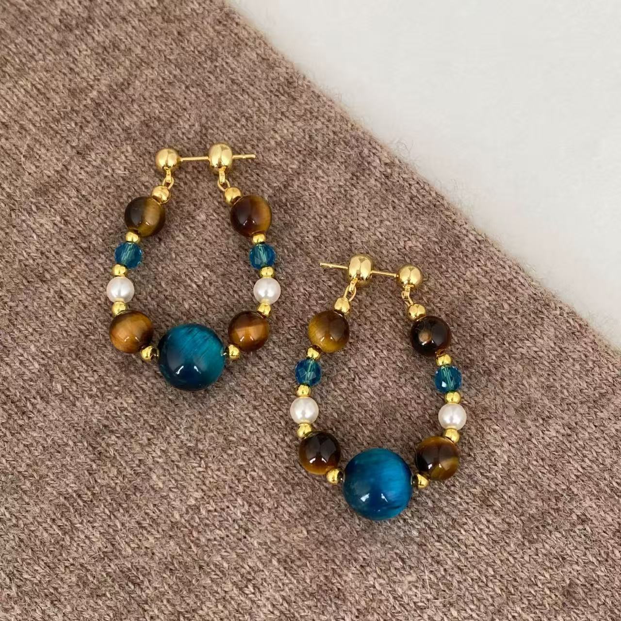 Pendientes de tuerca geométricos de ojo de tigre chapados en bronce mate para mujer, joyería de lujo minimalista artística vintage