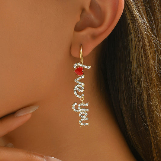 Pendientes minimalistas con forma de letra, de aleación de zinc, con incrustaciones de diamantes de imitación y postes de acero inoxidable para mujer