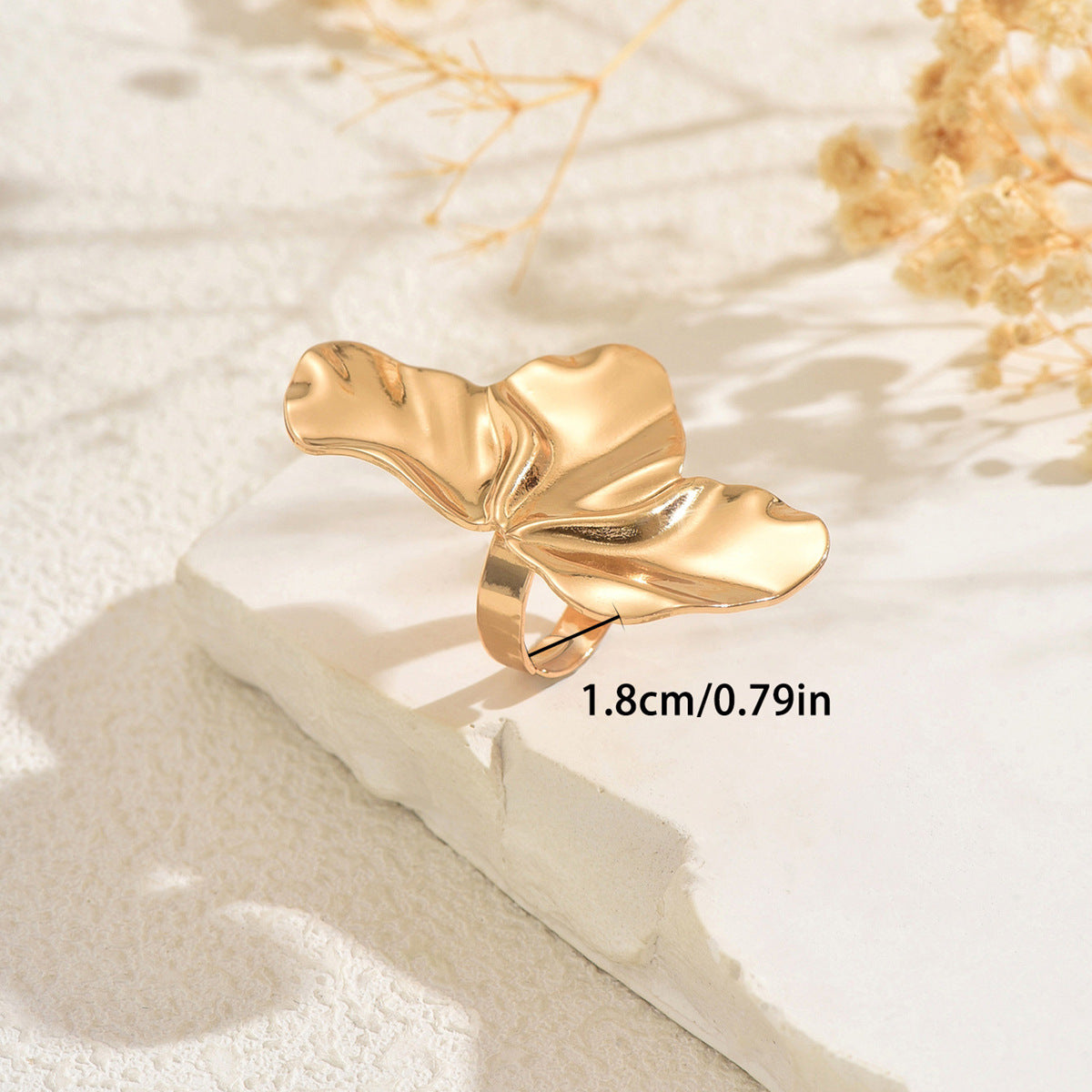 Minimalist Geometric Flower Ring for Women in Gold-Plated Zinc Alloy with Open Adjustable Band