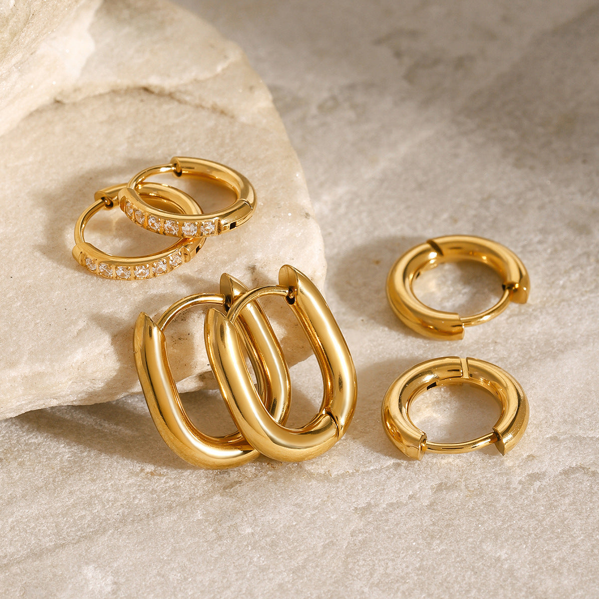 Pendientes geométricos de acero inoxidable con incrustaciones de diamantes de imitación para mujer, pendientes de moda de acero de titanio chapado