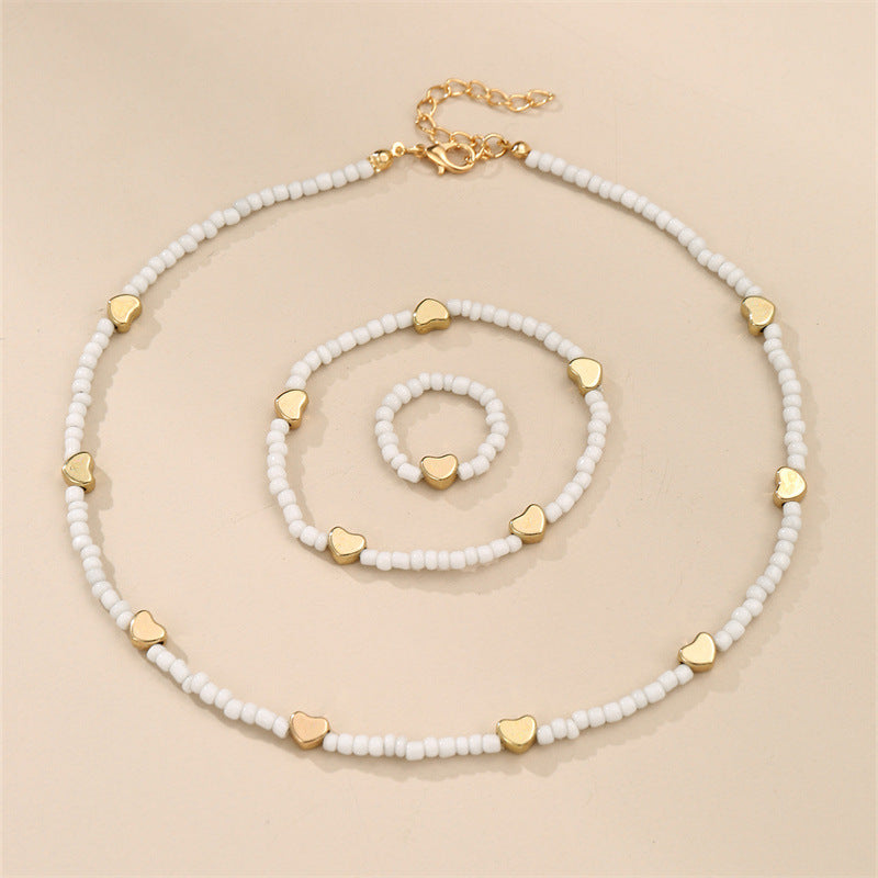 Collar con colgante de corazón de cuentas de cristal hecho a mano, estilo bohemio minimalista para niños