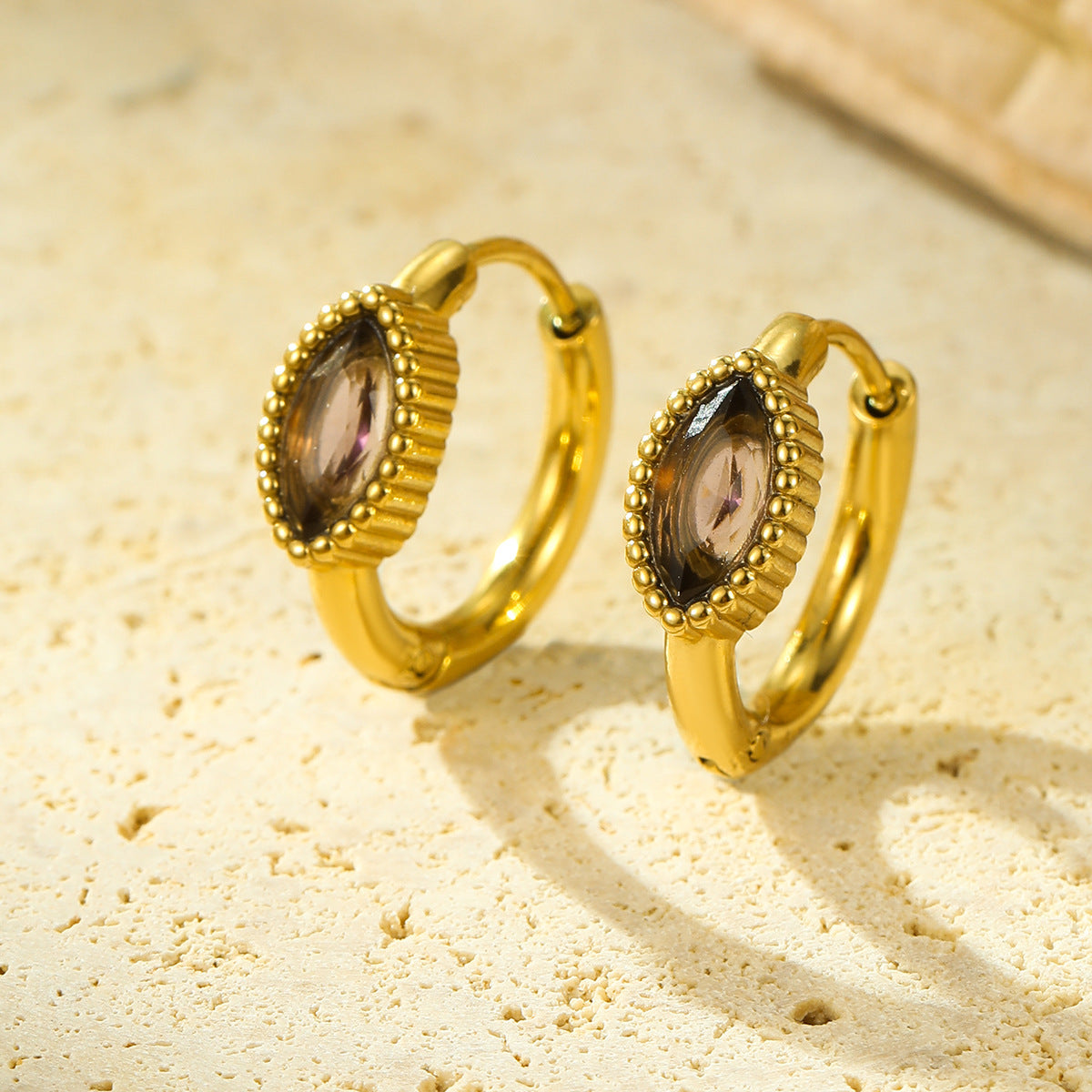 Orecchini geometrici in acciaio inossidabile con intarsio di zirconi per donna, placcati oro 18 carati, orecchini a perno alla moda minimalisti