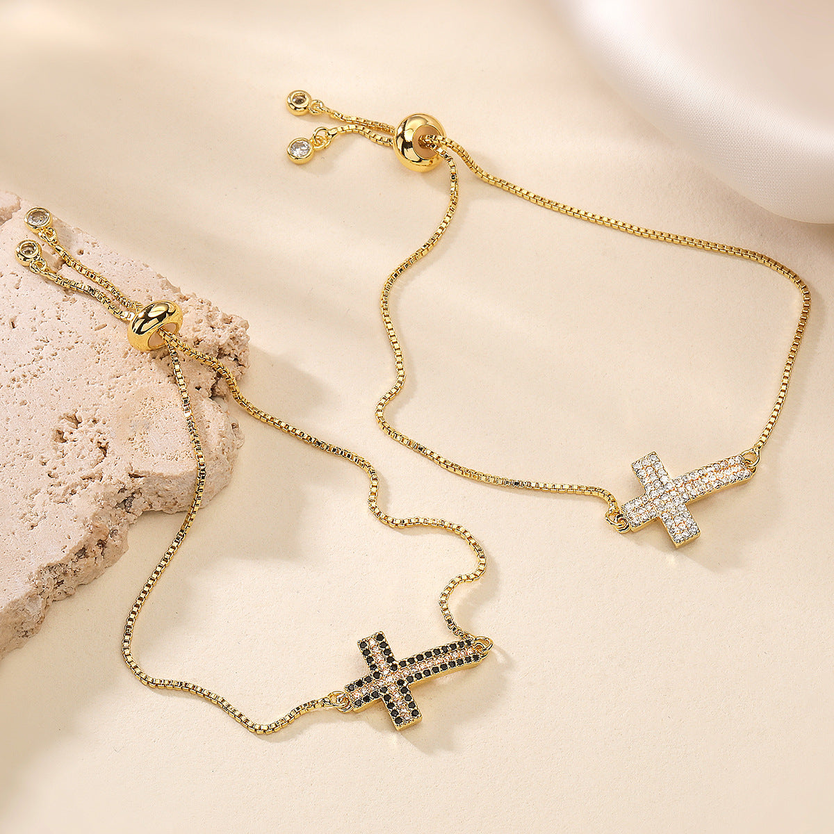 Minimalist Luxury 18K Gold Plated Brass Cross Bracelet with Cubic Zirconia for Women