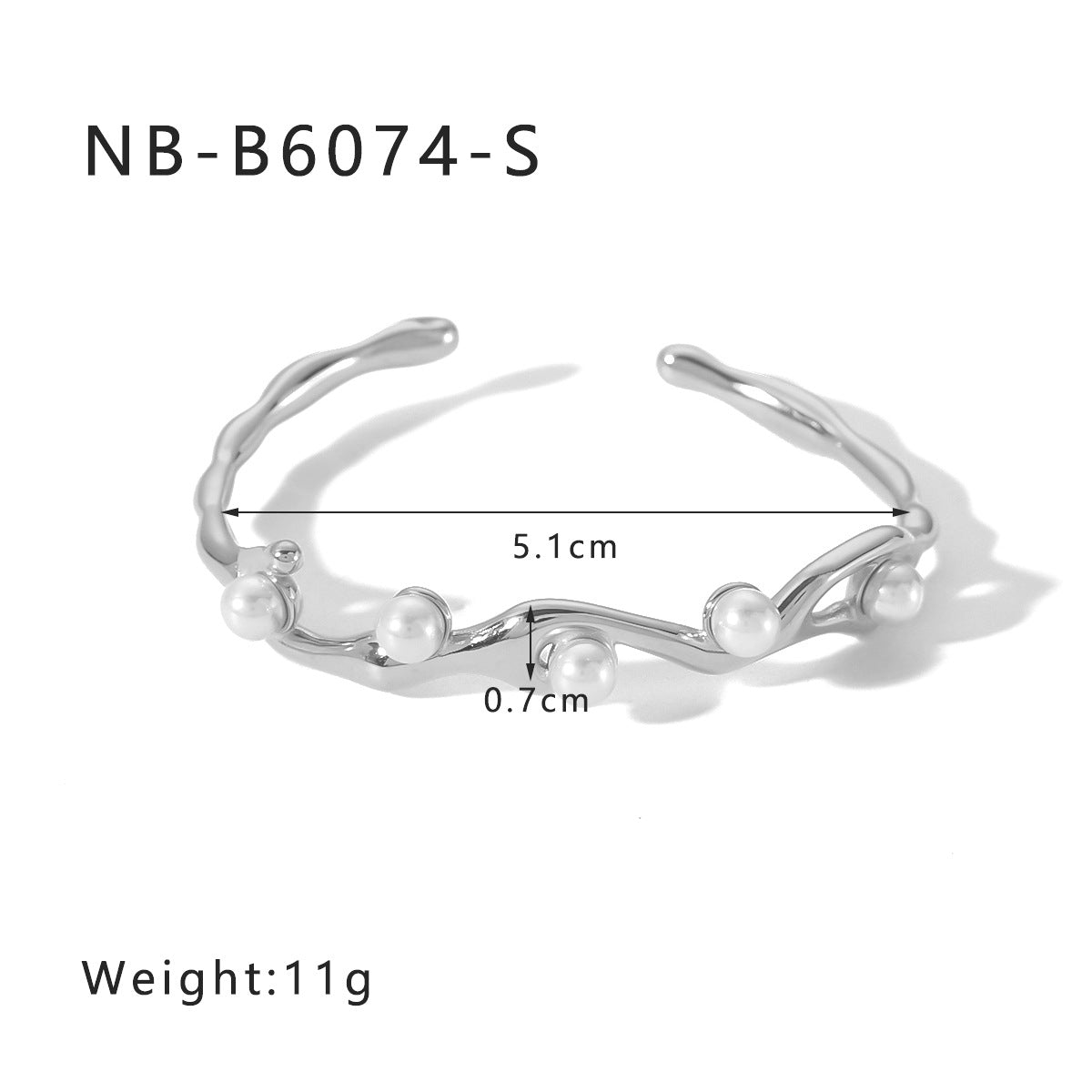 Geometric Heart-Shaped Titanium Steel Bracelet with Zircon Inlays Plated in 18K Gold for Women