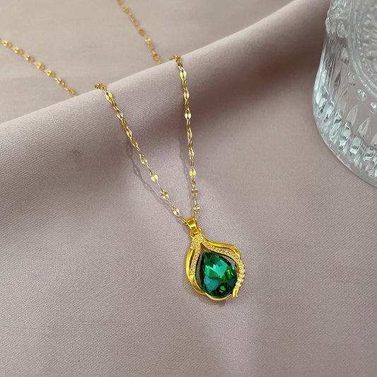Minimalist Teardrop Pendant Necklace for Women in Titanium Steel with Gold Plating and Irregular Design